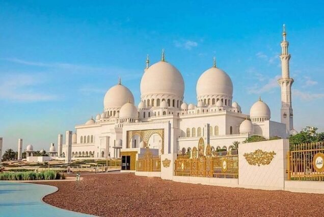 Abu Dhabi City Tour with Grand Mosque